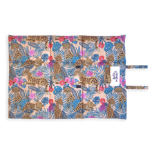 Load image into Gallery viewer, Leopard Luxe Dog Travel Mat