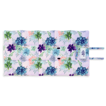 Load image into Gallery viewer, Succulent Medley Pet Travel Mat