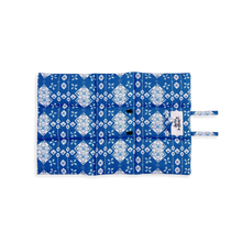Load image into Gallery viewer, Noosa Nights Pet Travel Mat

