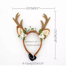 Load image into Gallery viewer, Christmas Antlers with Flowers
